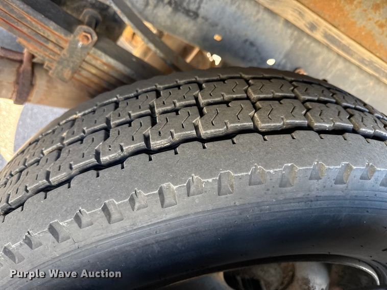 image for item EP2839 2018 Ford F550 Super Duty XL flatbed truck