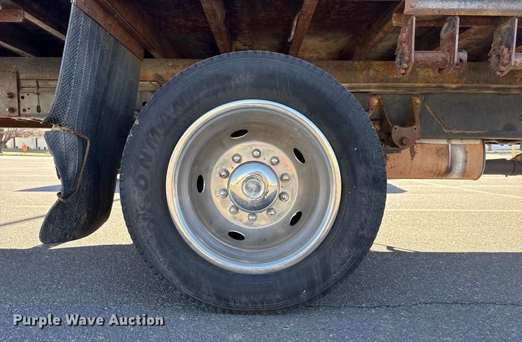 image for item EP2839 2018 Ford F550 Super Duty XL flatbed truck