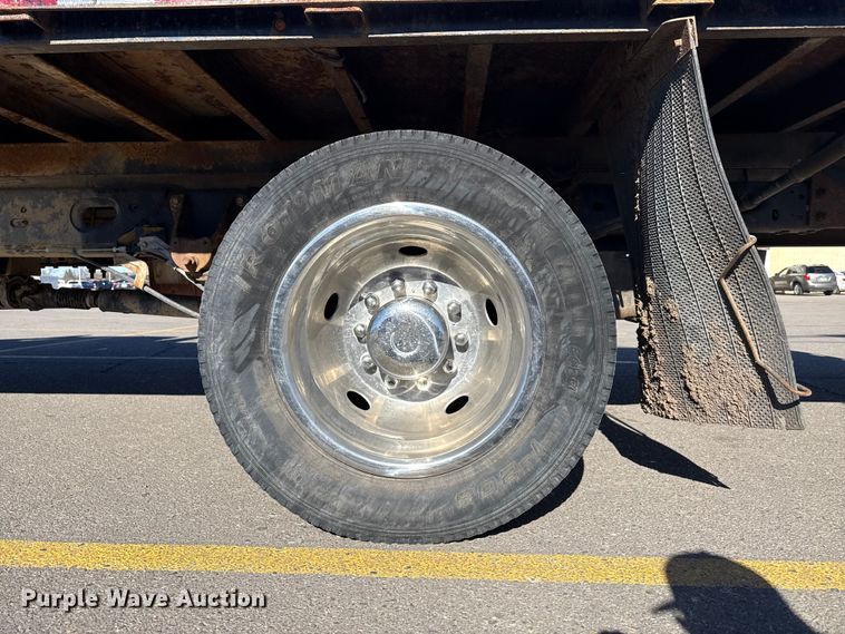 image for item EP2839 2018 Ford F550 Super Duty XL flatbed truck