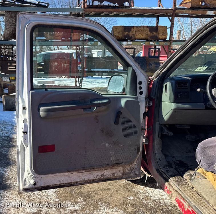 image for item ER0398 2002 Ford F250 Super Duty pickup truck