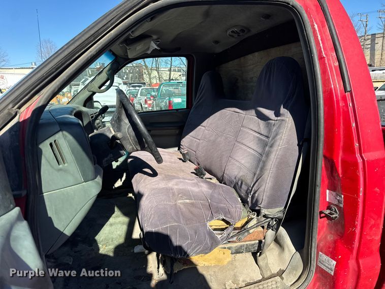 image for item ER0398 2002 Ford F250 Super Duty pickup truck