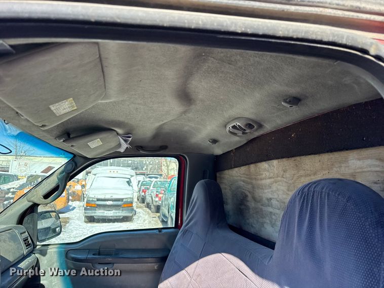 image for item ER0398 2002 Ford F250 Super Duty pickup truck