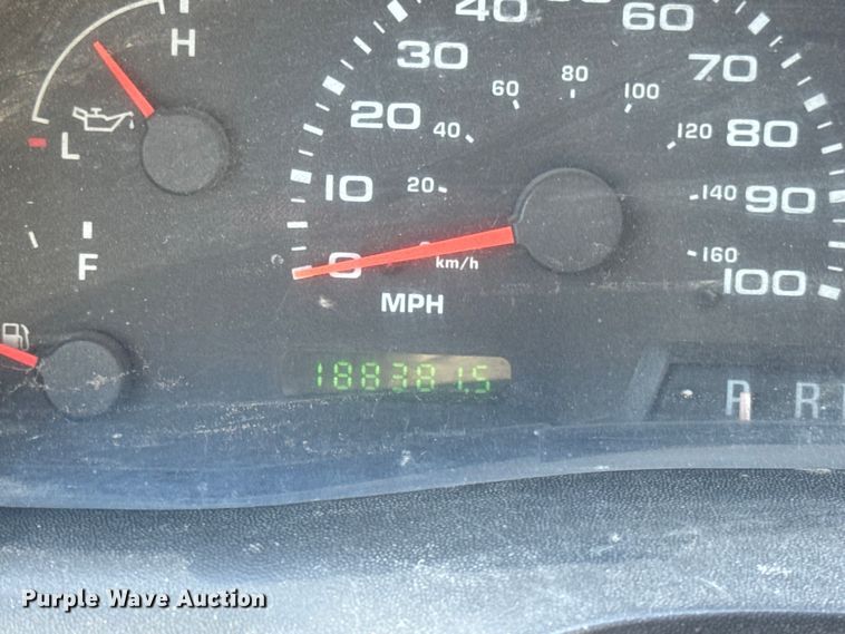 image for item ER0398 2002 Ford F250 Super Duty pickup truck