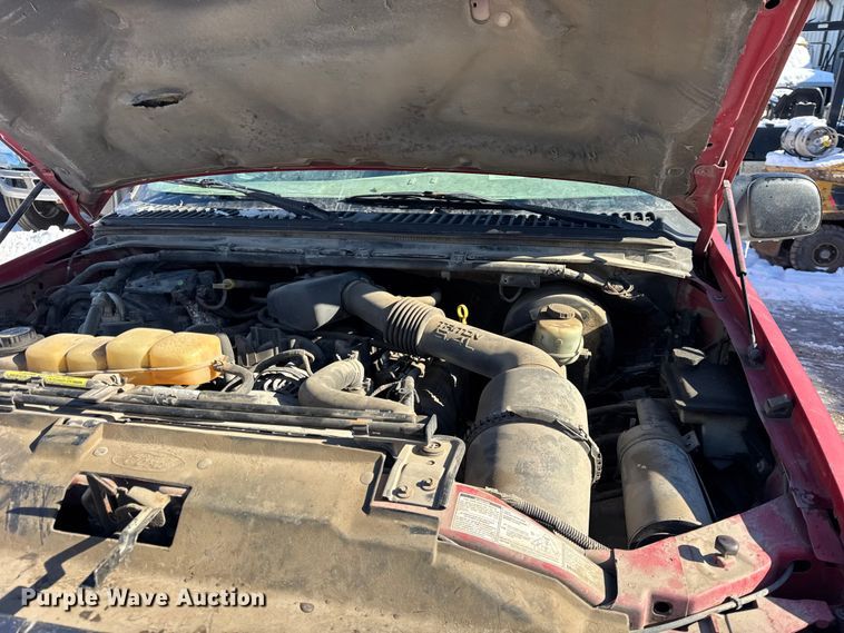 image for item ER0398 2002 Ford F250 Super Duty pickup truck