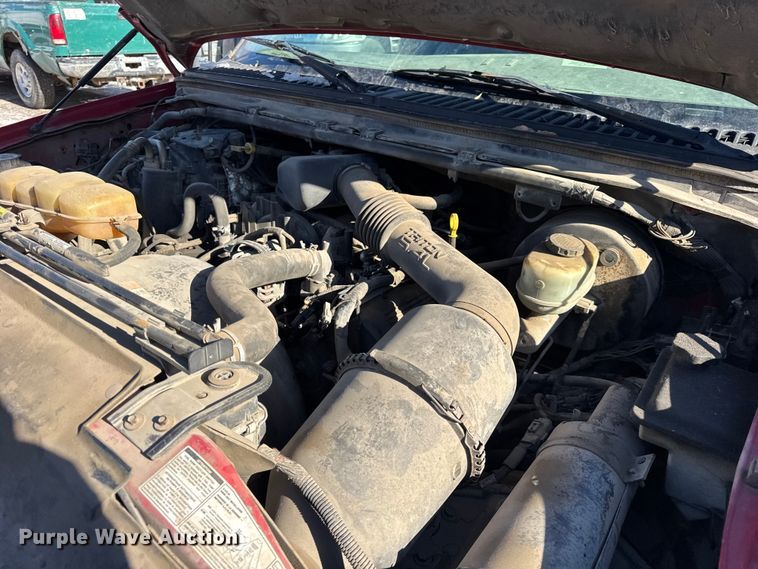 image for item ER0398 2002 Ford F250 Super Duty pickup truck