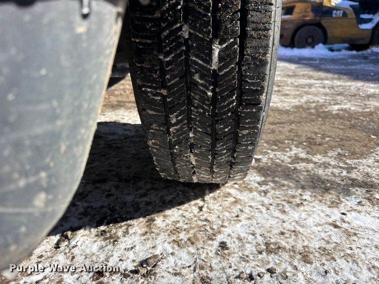 image for item ER0398 2002 Ford F250 Super Duty pickup truck