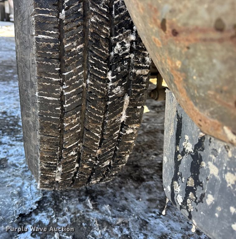 image for item ER0398 2002 Ford F250 Super Duty pickup truck