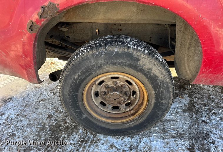 image for item ER0398 2002 Ford F250 Super Duty pickup truck