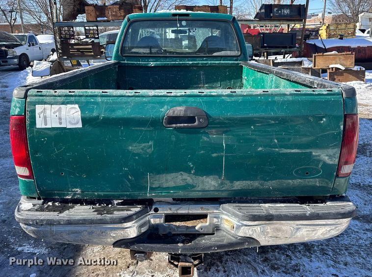 image for item ER0399 2002 Ford F350 Super Duty pickup truck