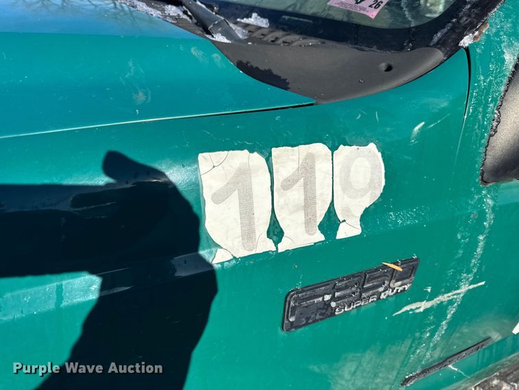 image for item ER0399 2002 Ford F350 Super Duty pickup truck