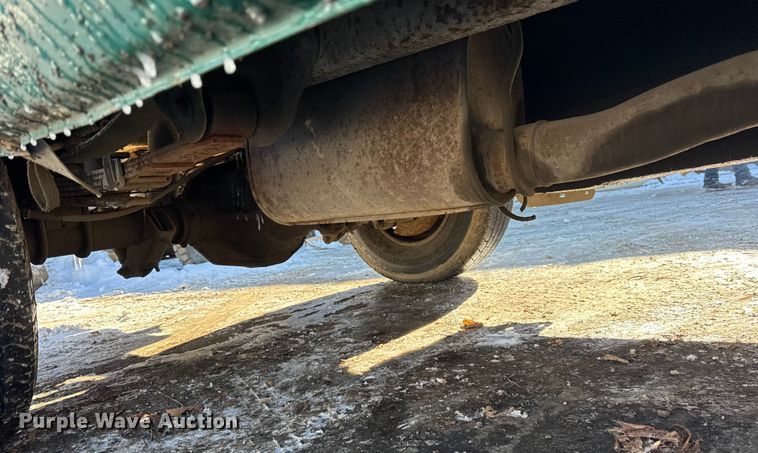 image for item ER0399 2002 Ford F350 Super Duty pickup truck