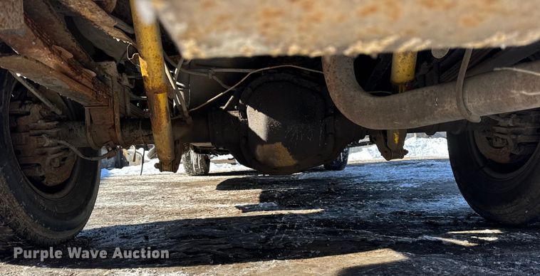 image for item ER0399 2002 Ford F350 Super Duty pickup truck