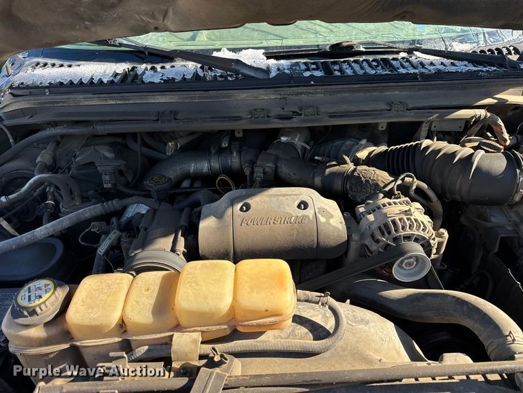 image for item ER0399 2002 Ford F350 Super Duty pickup truck