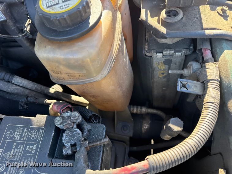 image for item ER0399 2002 Ford F350 Super Duty pickup truck