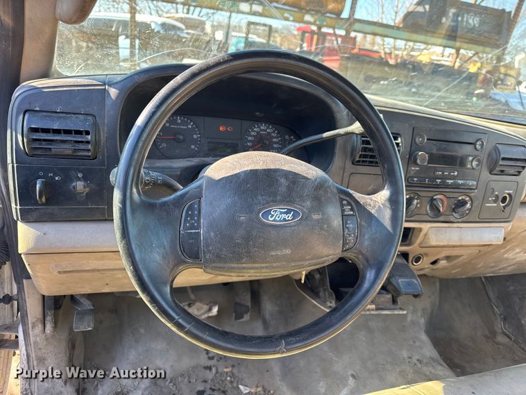 image for item ER0400 2006 Ford F250 Super Duty pickup truck