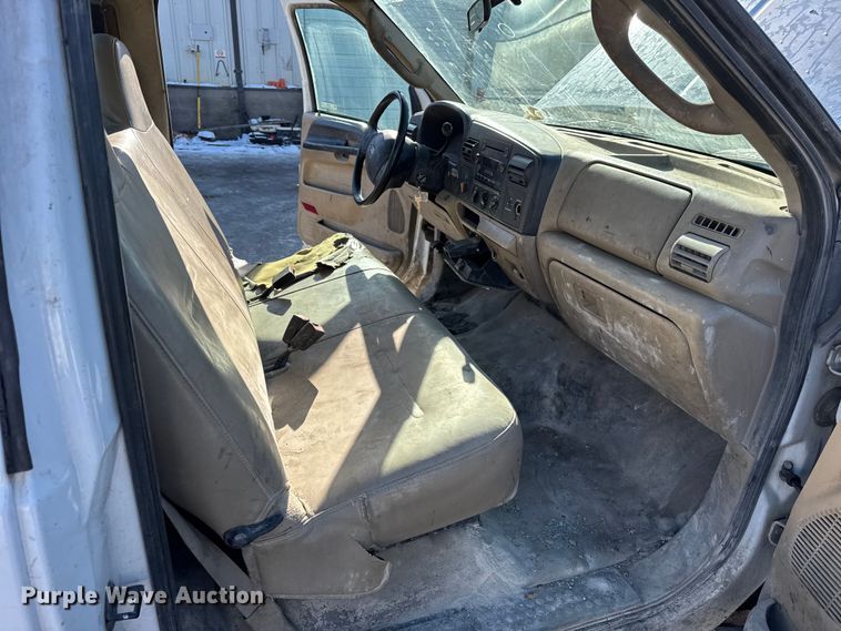 image for item ER0400 2006 Ford F250 Super Duty pickup truck