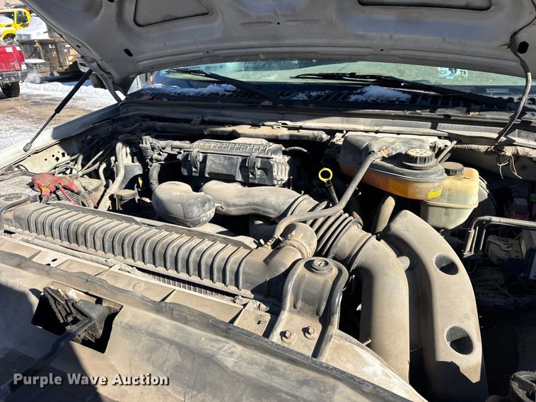 image for item ER0400 2006 Ford F250 Super Duty pickup truck