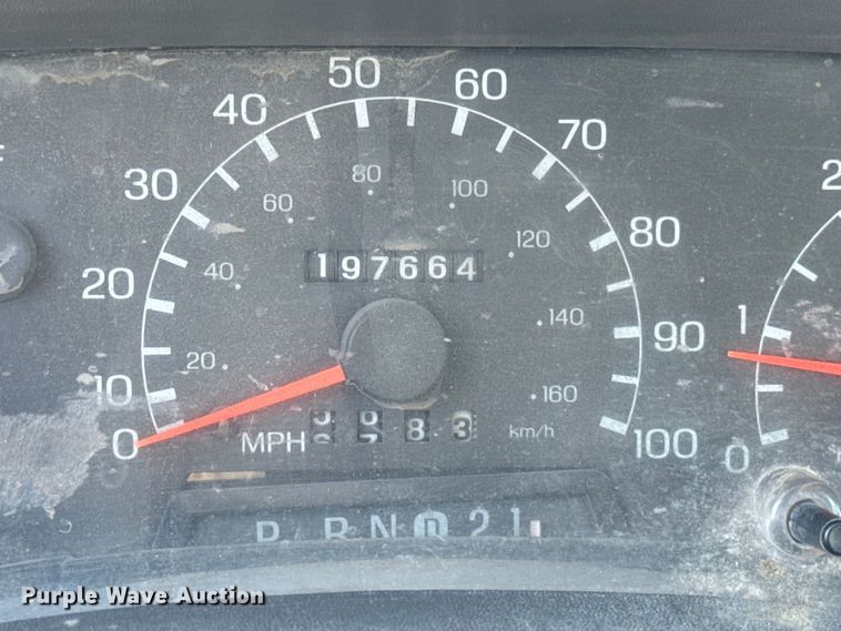 image for item ER0401 1999 Ford F250 Super Duty pickup truck