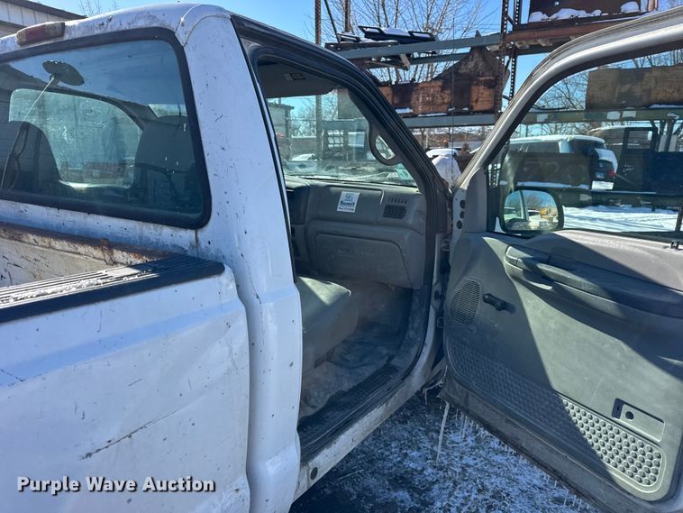 image for item ER0401 1999 Ford F250 Super Duty pickup truck