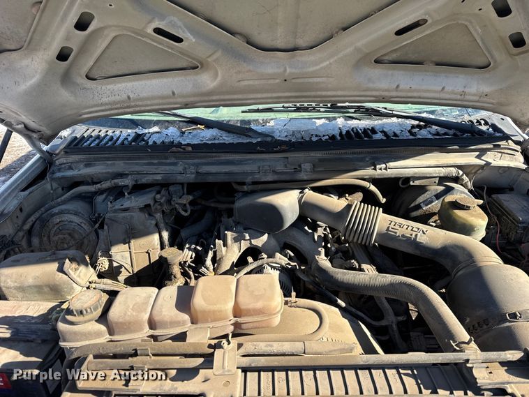 image for item ER0401 1999 Ford F250 Super Duty pickup truck