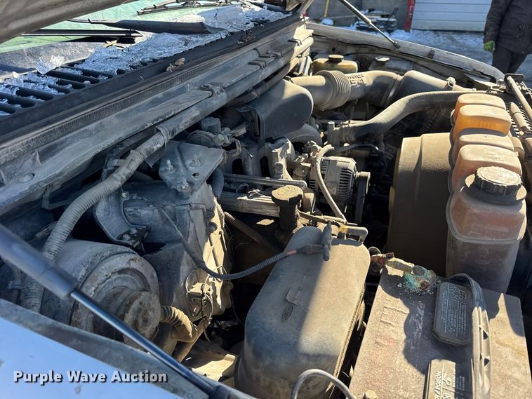 image for item ER0401 1999 Ford F250 Super Duty pickup truck