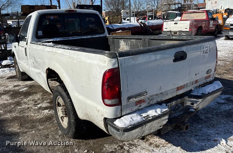 image for item ER0402 2006 Ford F250 Super Duty pickup truck