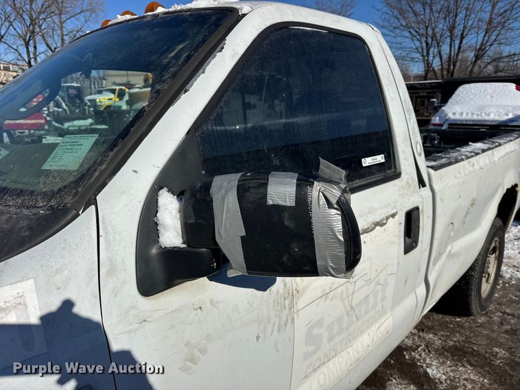 image for item ER0402 2006 Ford F250 Super Duty pickup truck