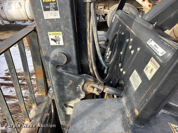 image for item ER0411 Yale GDP110MJNPBV105 forklift