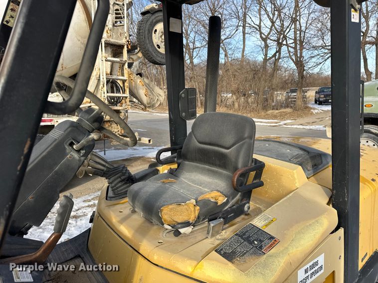 image for item ER0411 Yale GDP110MJNPBV105 forklift