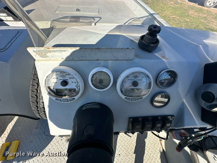 image for item ER4797 2010 Sea Ark 2072 V-Pro boat