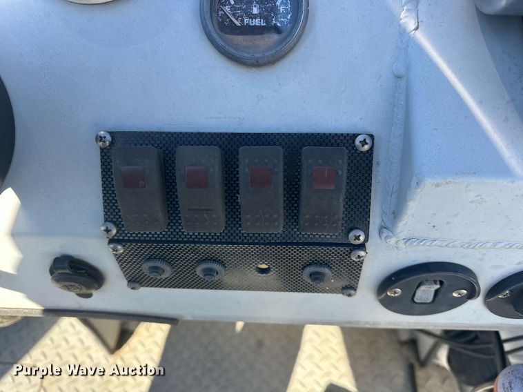 image for item ER4797 2010 Sea Ark 2072 V-Pro boat