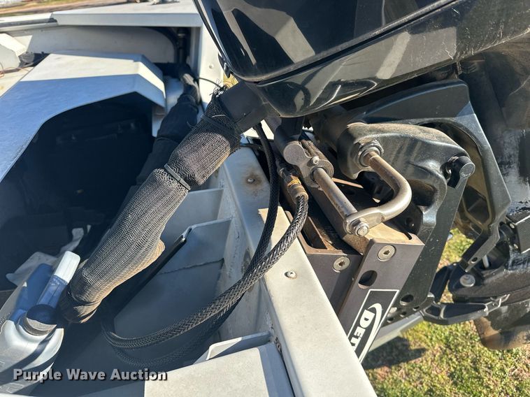 image for item ER4797 2010 Sea Ark 2072 V-Pro boat