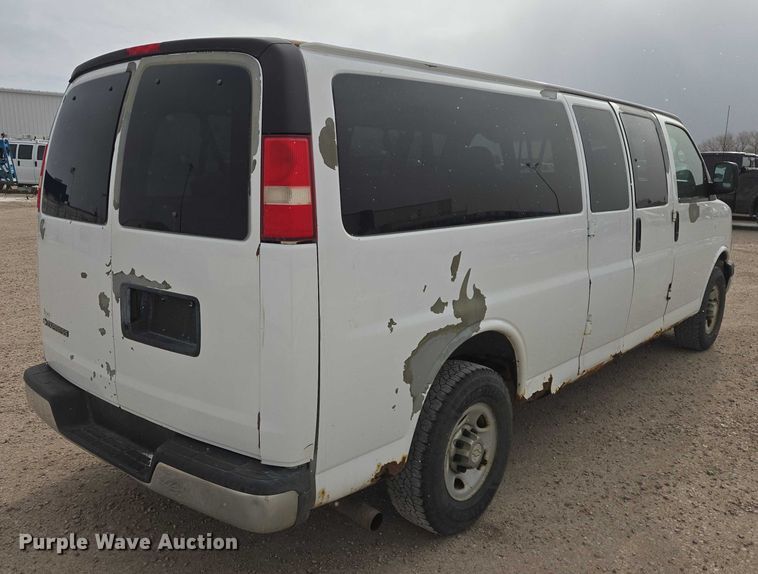 image for item ES2755 2008 Chevrolet Express van