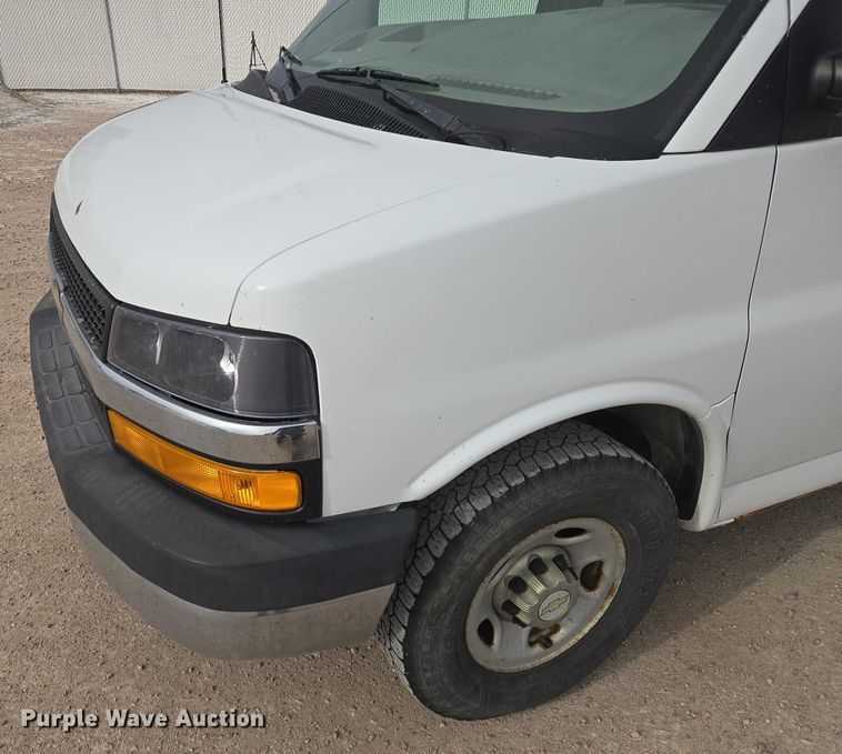 image for item ES2755 2008 Chevrolet Express van