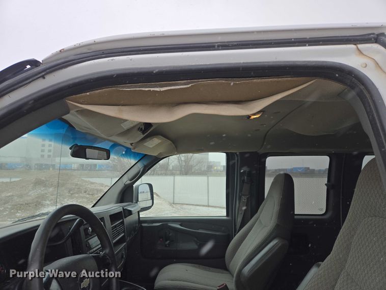 image for item ES2755 2008 Chevrolet Express van