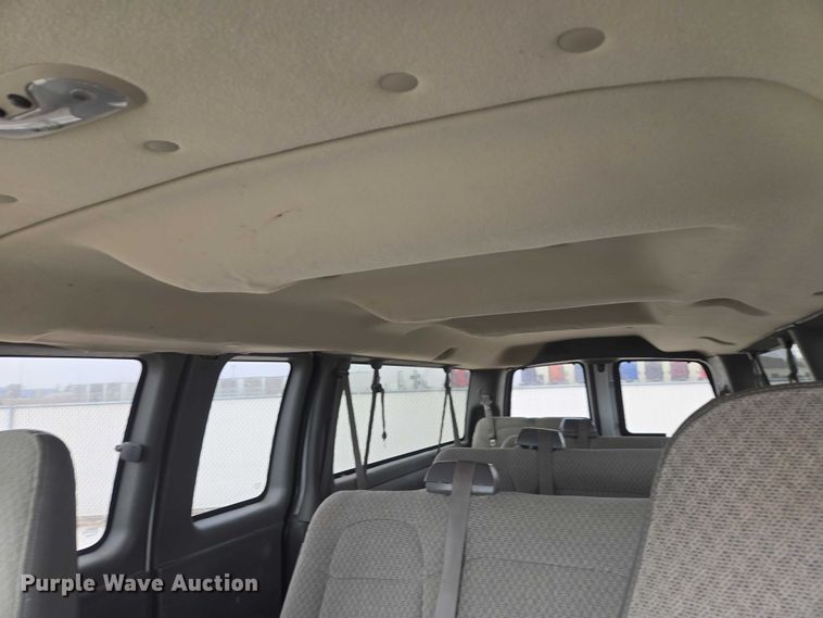 image for item ES2755 2008 Chevrolet Express van