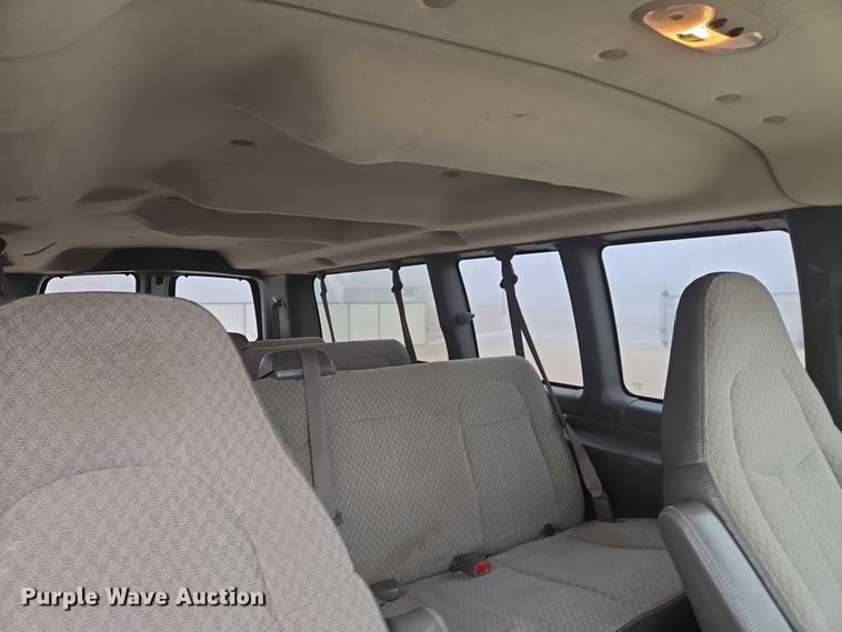 image for item ES2755 2008 Chevrolet Express van