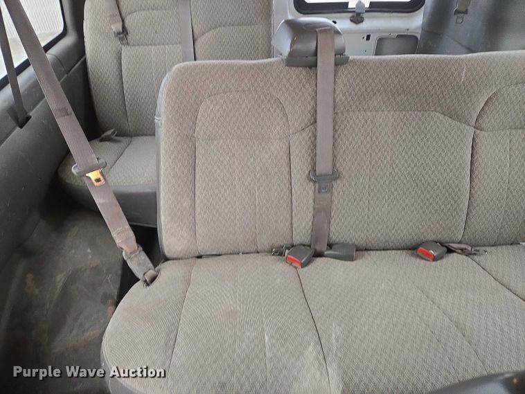 image for item ES2755 2008 Chevrolet Express van
