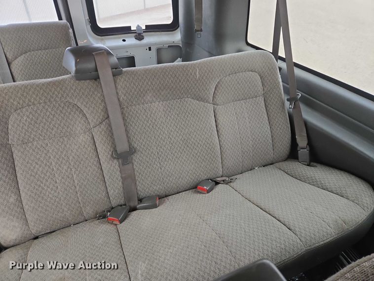 image for item ES2755 2008 Chevrolet Express van