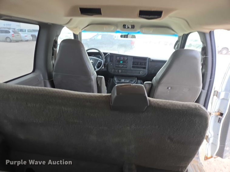 image for item ES2755 2008 Chevrolet Express van