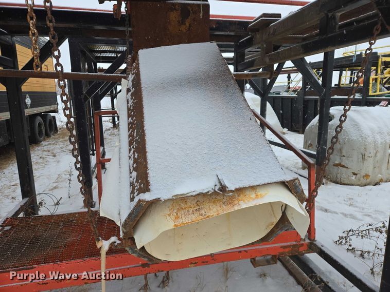 image for item ES2792 (2) shaker platforms