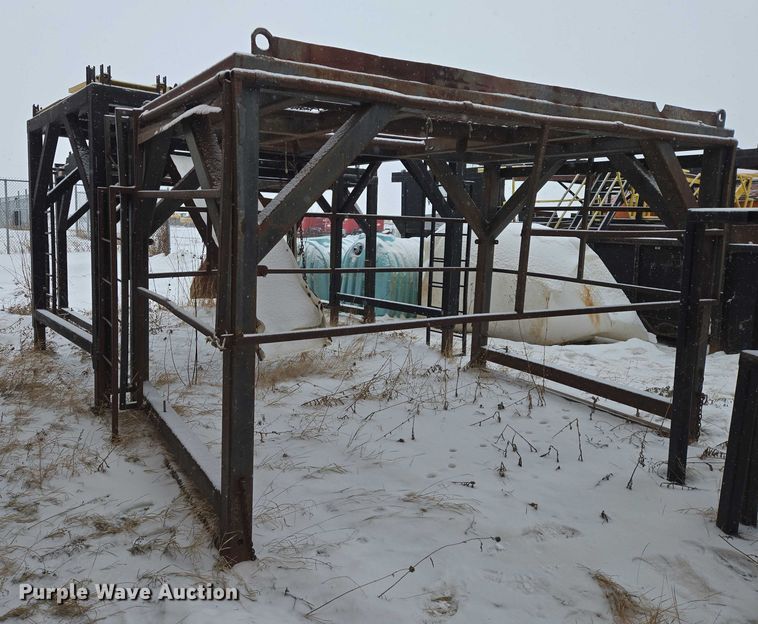 image for item ES2793 (3) shaker deck platforms