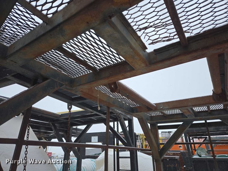 image for item ES2793 (3) shaker deck platforms