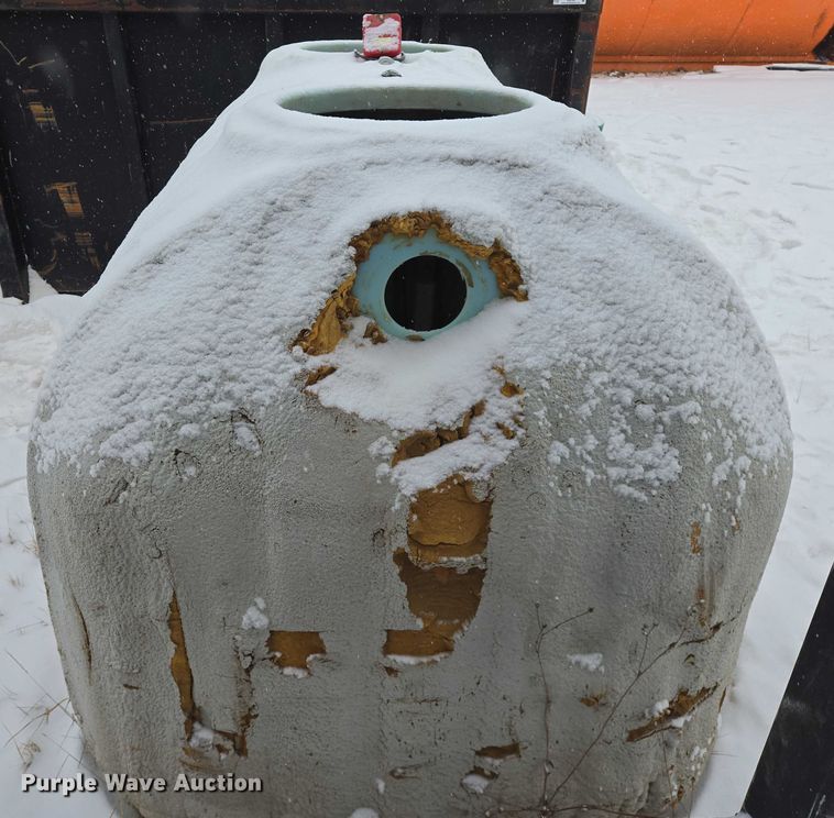 image for item ES2794 (3) tanks