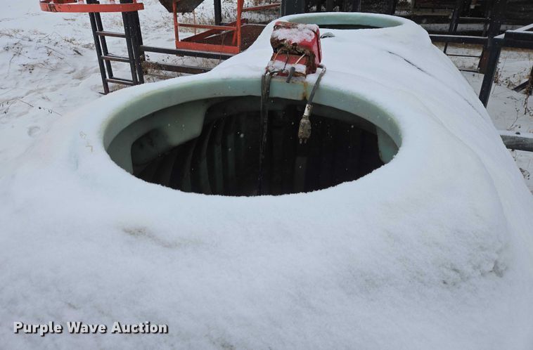 image for item ES2794 (3) tanks