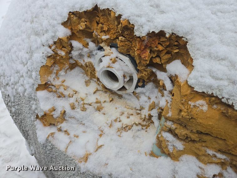 image for item ES2794 (3) tanks