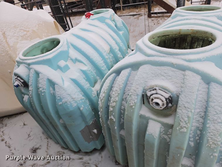 image for item ES2794 (3) tanks