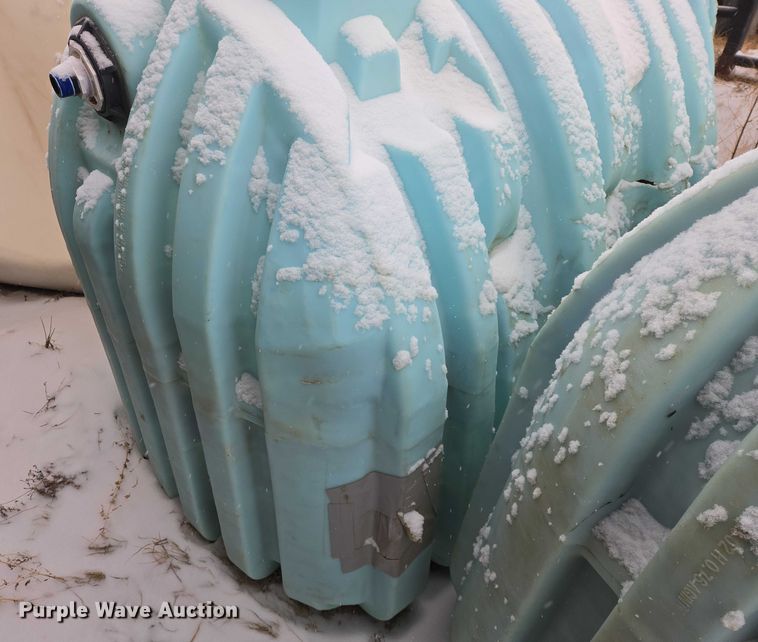 image for item ES2794 (3) tanks