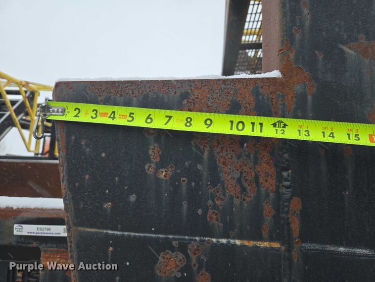 image for item ES2795 Roll-off container