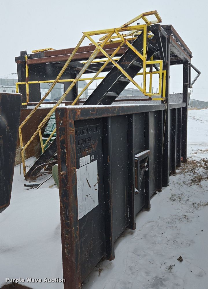 image for item ES2796 Roll off container